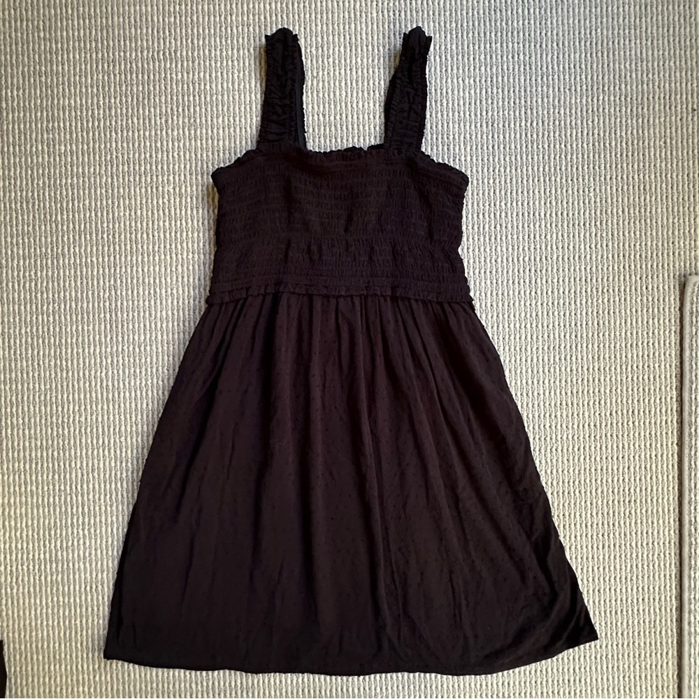 Gap Teen Black Smocked Sundress such beautiful detail size 16 18